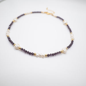CRISTALLI VIOLA - Collana con cristalli e perle - OE!