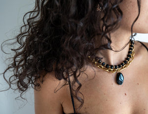 OSSIDIANA - Collana con pietra naturale e catena oro - OE!